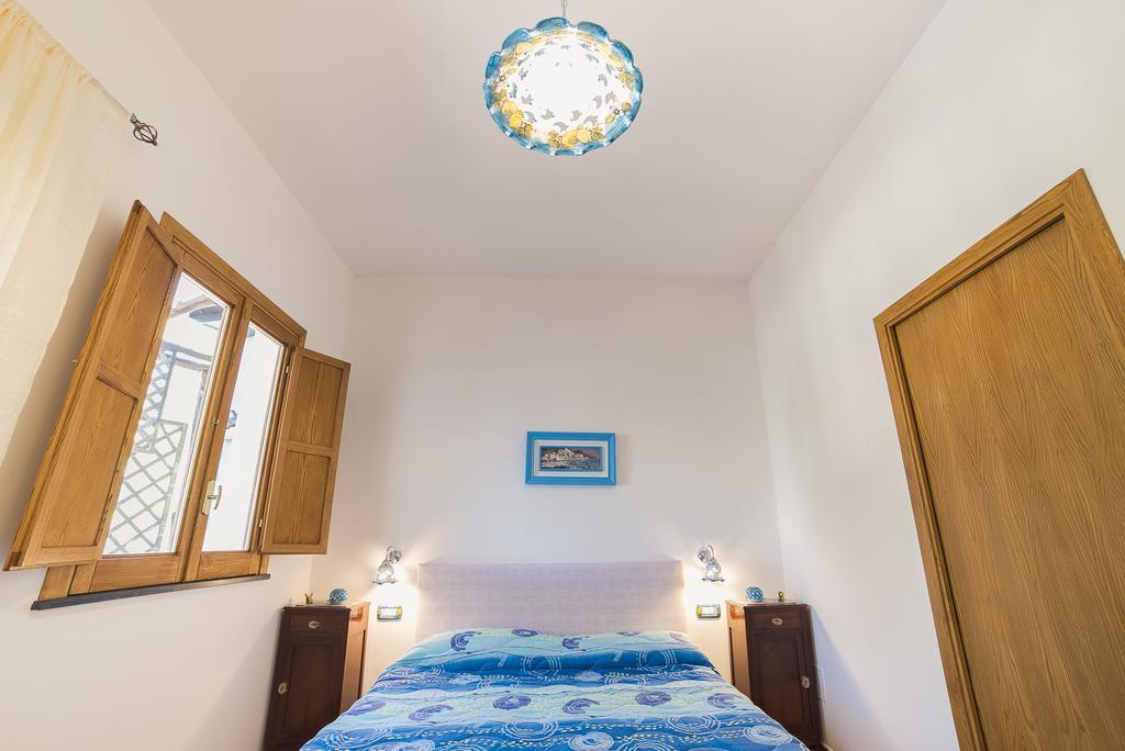 לינה וארוחת בוקר מאיורי Montagnella Relax מראה חיצוני תמונה