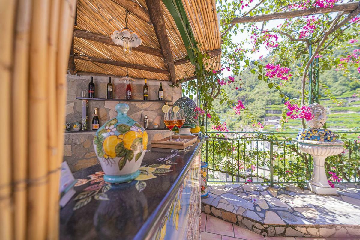 לינה וארוחת בוקר מאיורי Montagnella Relax מראה חיצוני תמונה